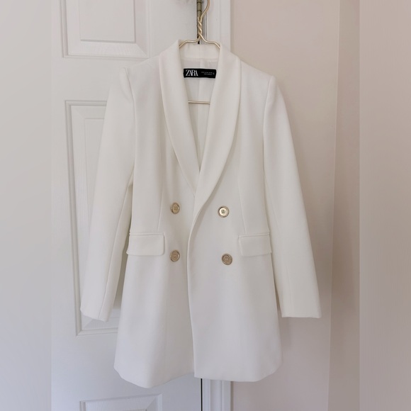 Zara Jackets & Blazers - White Zara Blazer